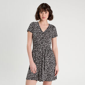 Robe évasée boutonnée noir femme