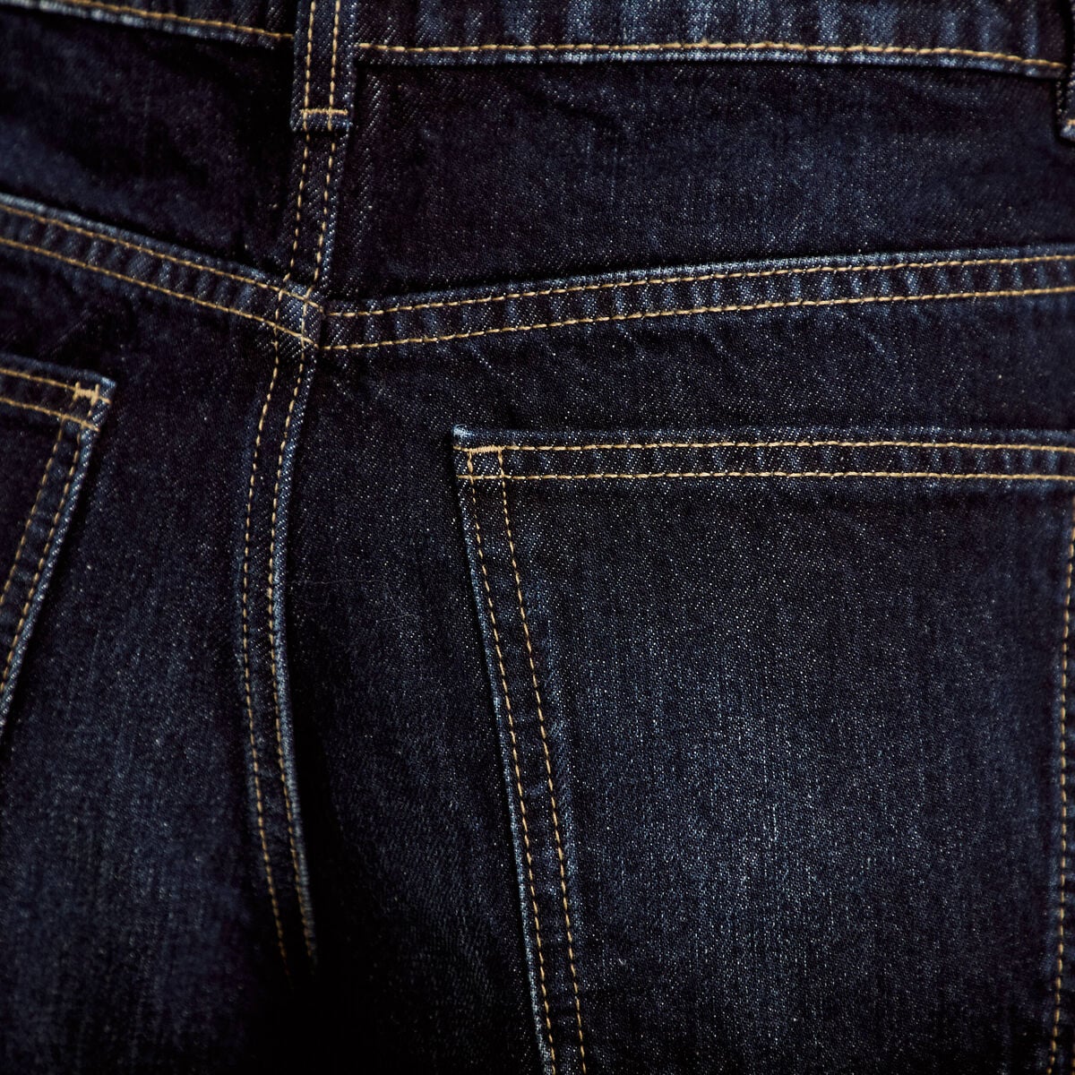 Jean coupe large denim brut femme