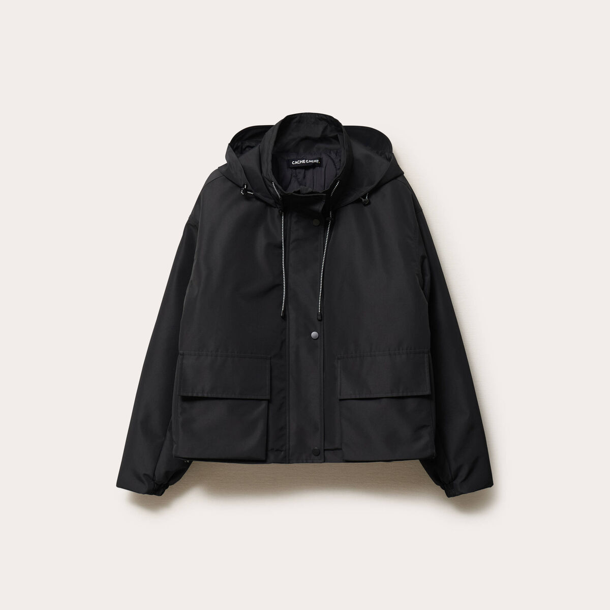 Veste courte bas resserr&eacute; &agrave; capuche noir femme