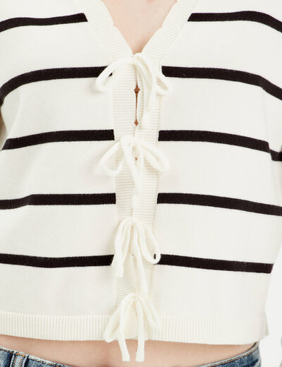 Pull avec petit noeud noir femme