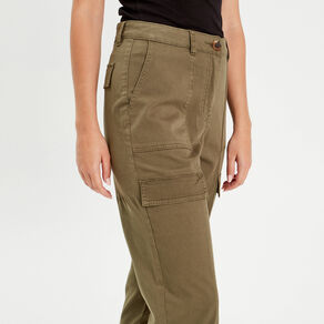 pantalon cargo bas resserre vert fonce femme Pantalon cargo bas resserré vert foncé femme