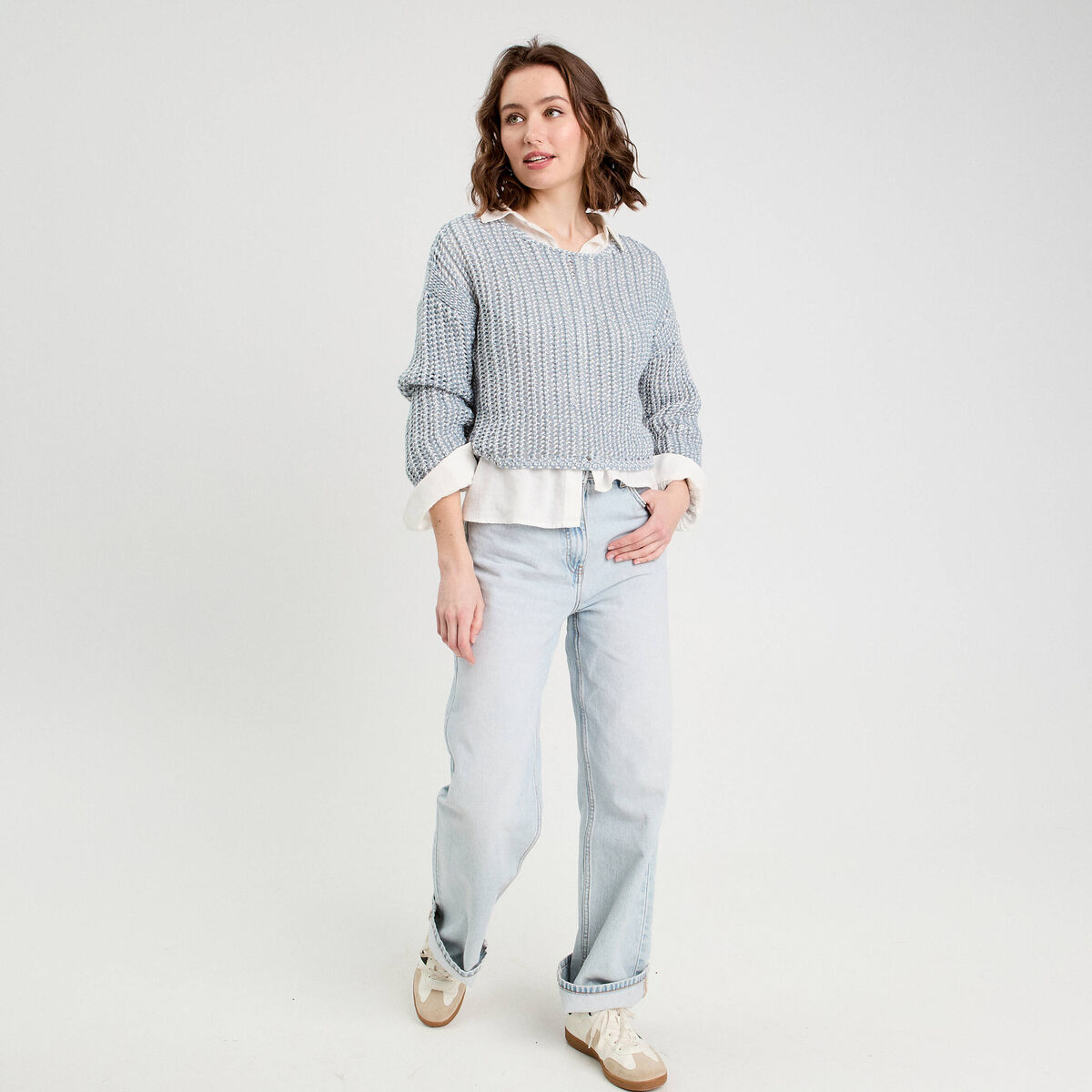 Pull manches longues ajouré bleu pastel femme