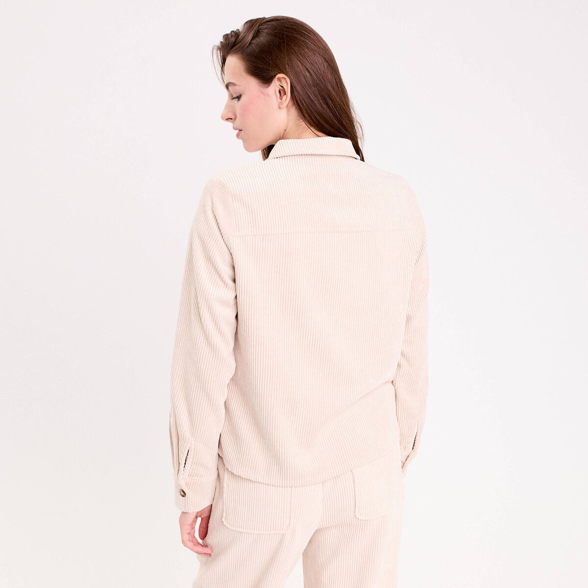 Chemise velours c&ocirc;tel&eacute; sable femme