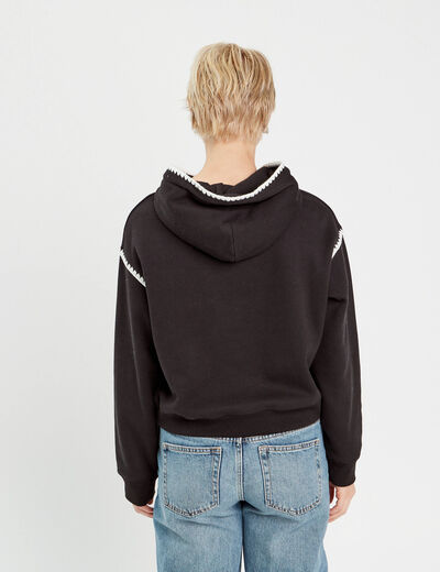 Sweat à capuche détails brodés noir femme
