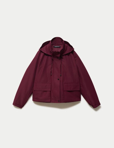 Veste courte bas resserr&eacute; &agrave; capuche bordeaux femme