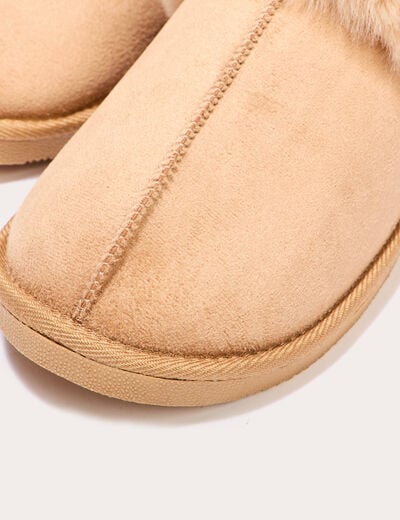 Chaussons fausse fourrure sable femme
