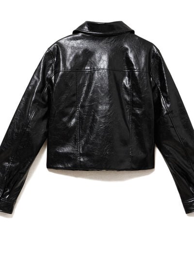 Veste droite cropped en similicuir noir femme