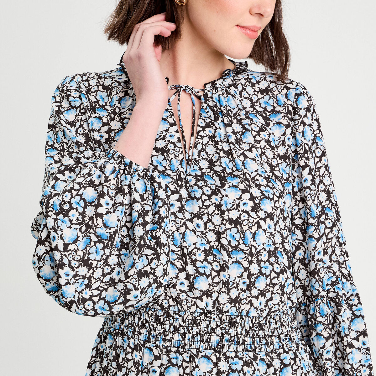 Robe évasée volantée noir femme