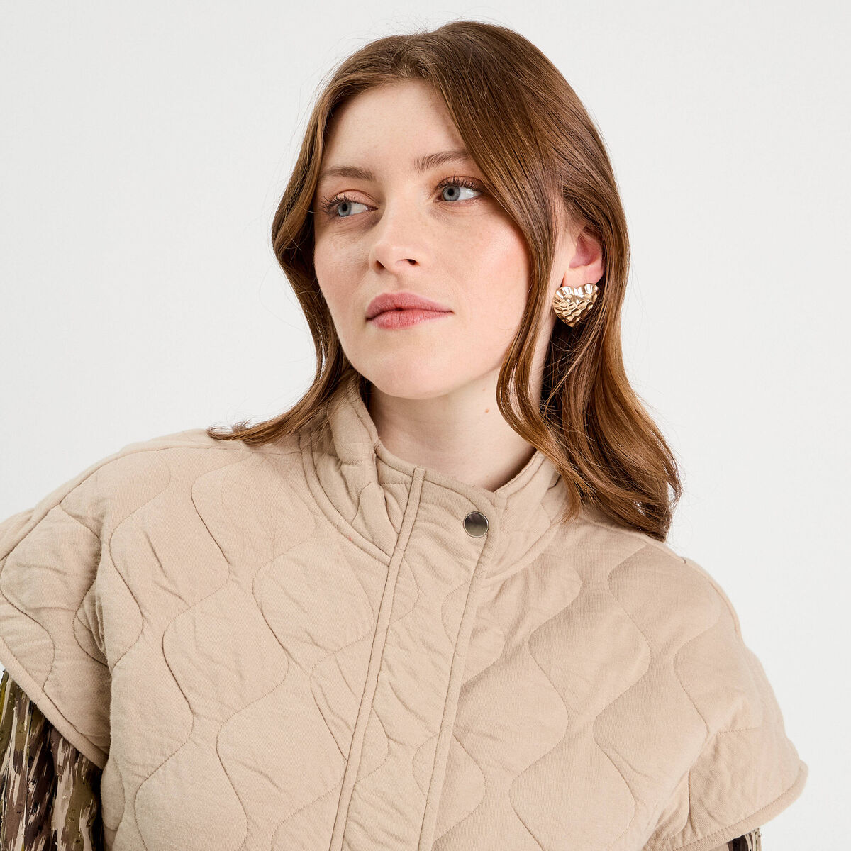 Veste sans manches matelassée taupe femme