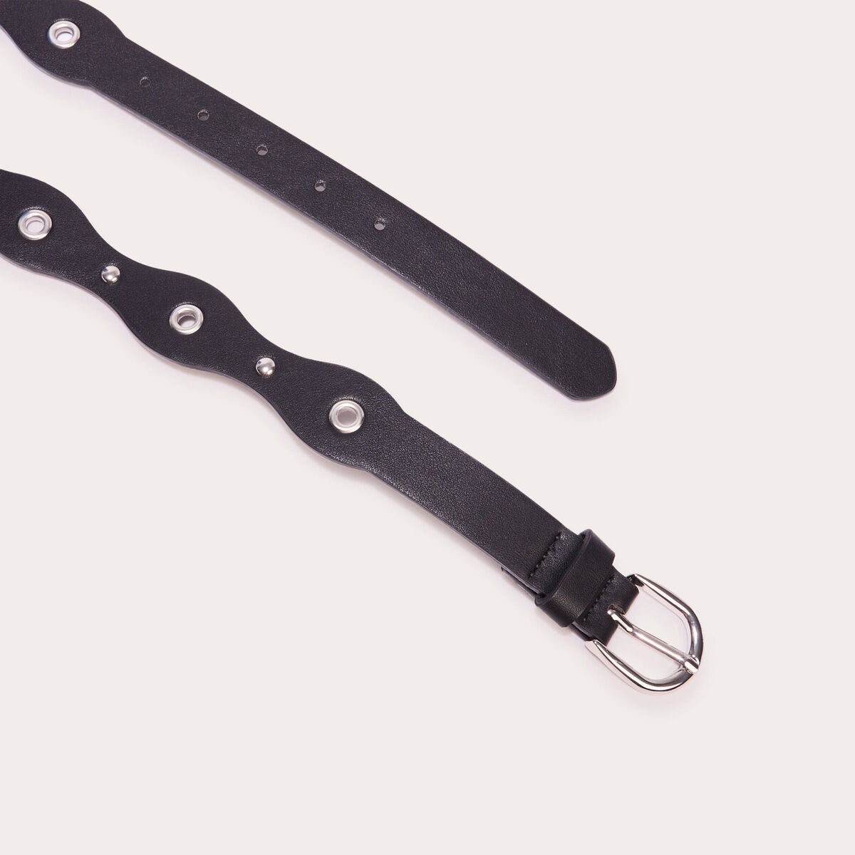 Ceinture oeillets et clous noir femme