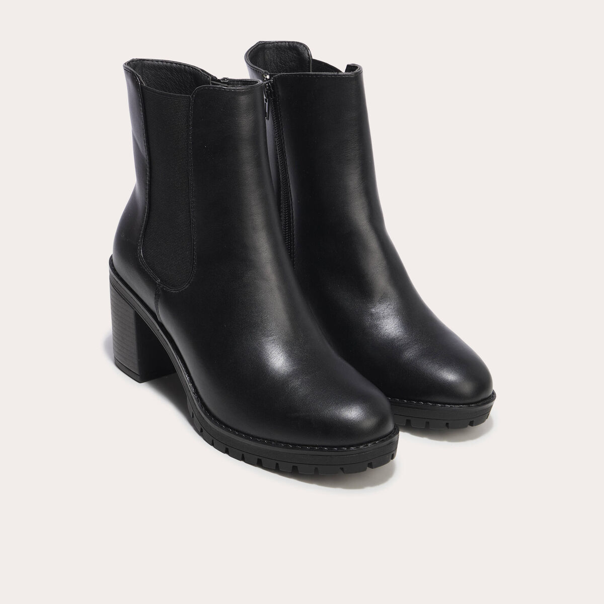 Bottines &agrave; talon noir femme