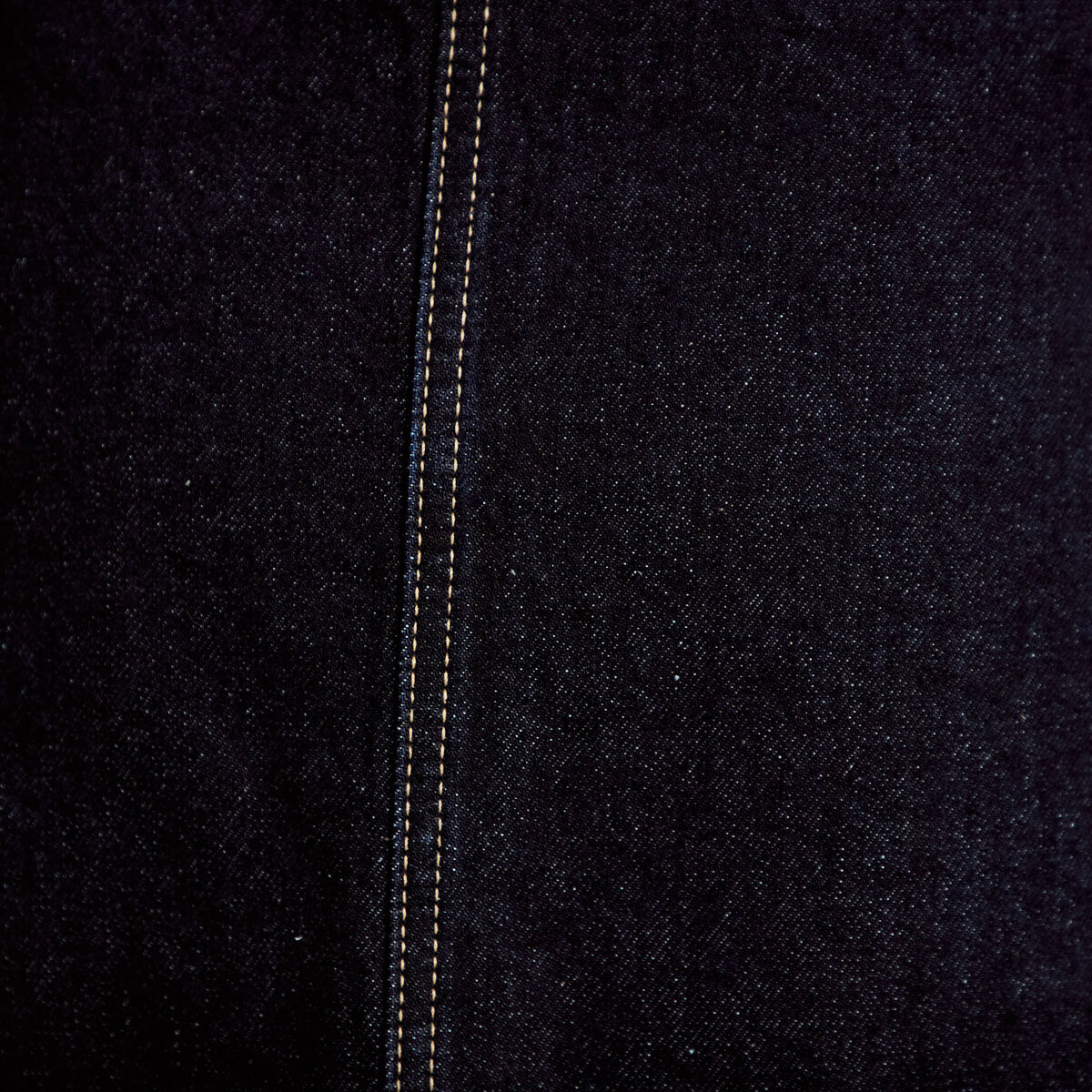 Jupe-short trap&egrave;ze en jean denim brut femme