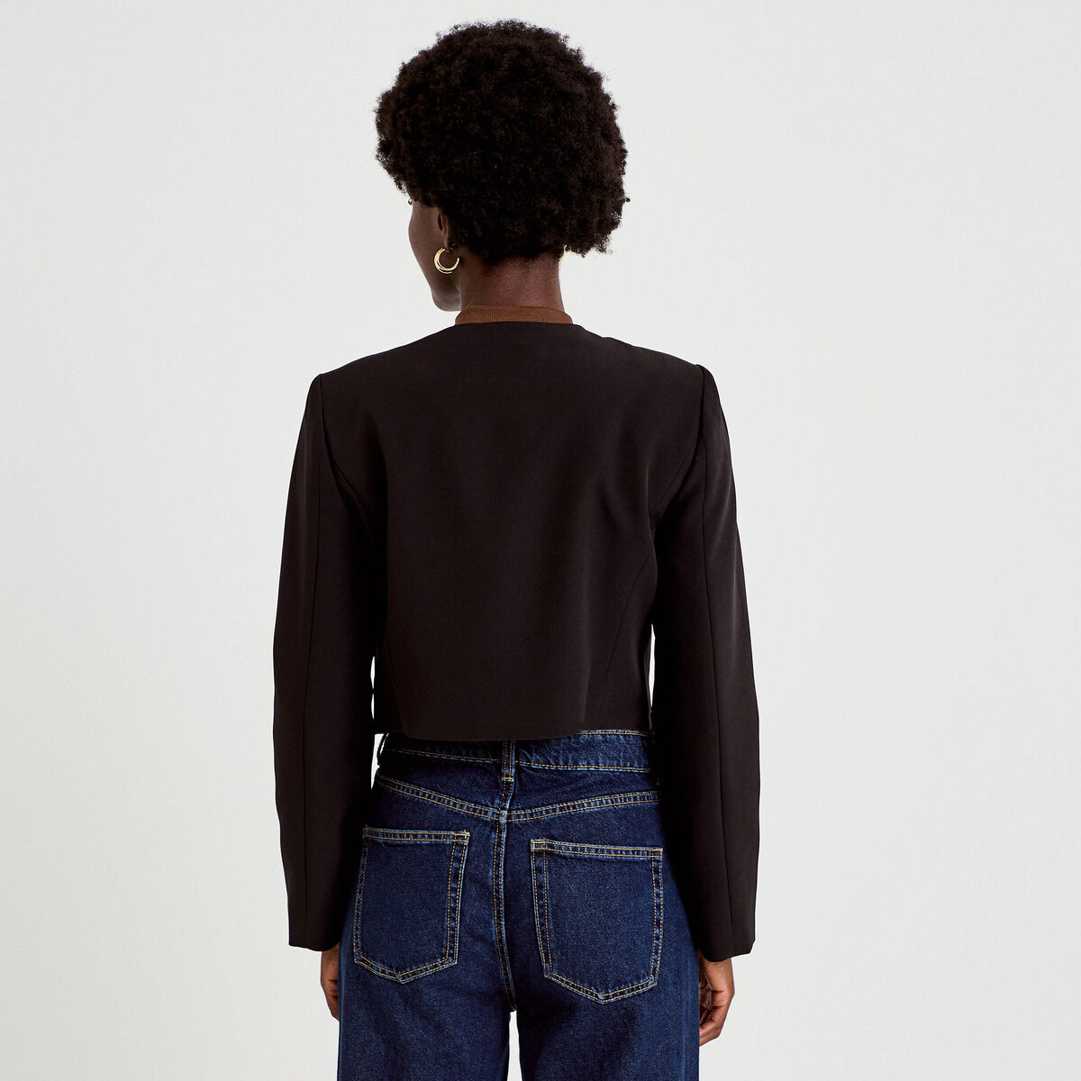 Blazer droit cropped col rond noir femme