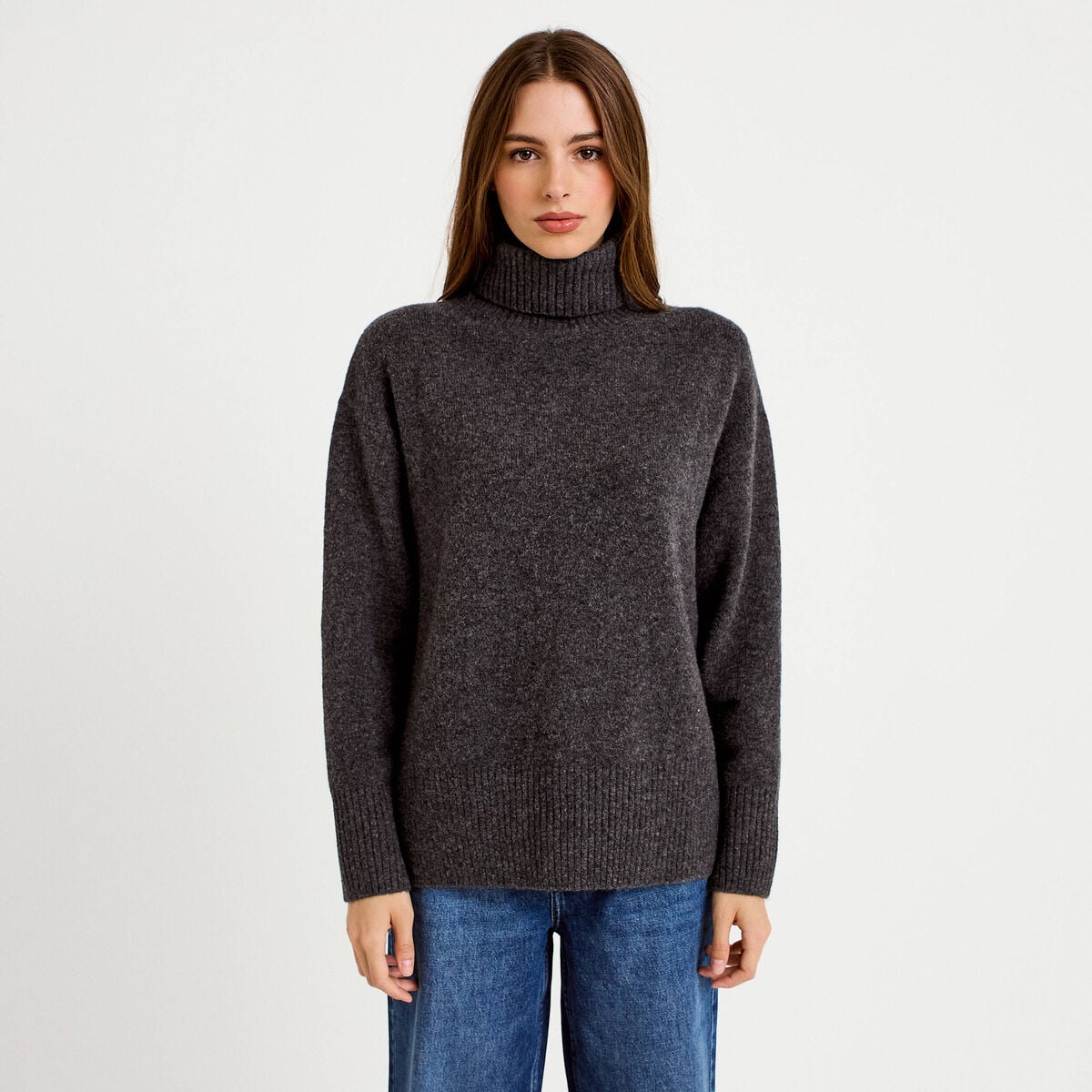 Pull col roul&eacute; manches longues gris femme