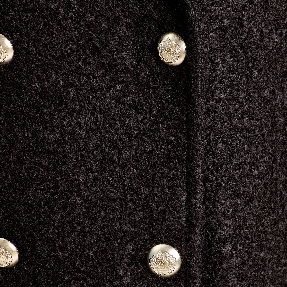 Manteau bouclette boutonn&eacute; noir femme