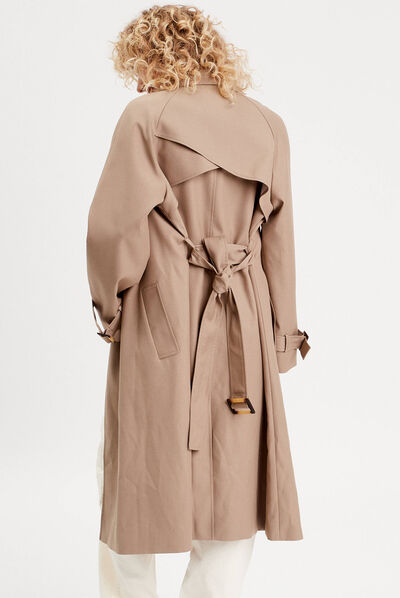 Trench long cintré ceinturé sable femme