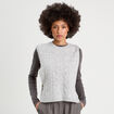 Pull sans manches torsades gris clair femme