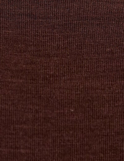 T-shirt ajust&eacute; col roul&eacute; dentelle marron fonc&eacute; femme