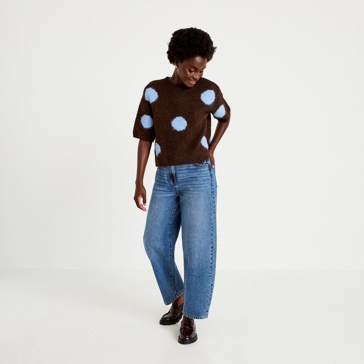 Pull col rond manches courtes marron fonc&eacute; femme