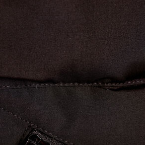 Doudoune cintrée à capuche noir femme