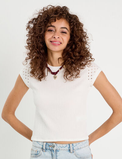 T-shirt détails ajourés ecru femme