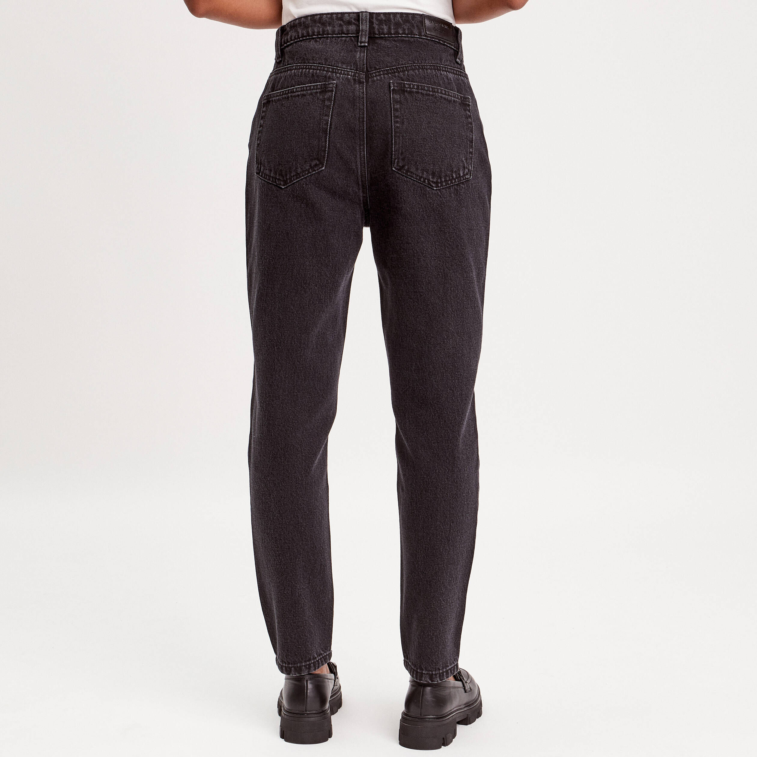 Pantalon online mom noir