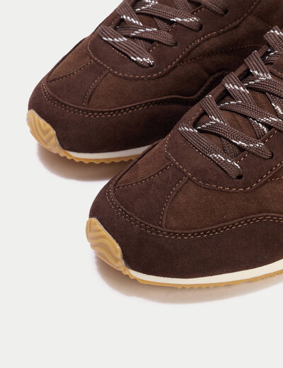 Basket aspect daim marron femme