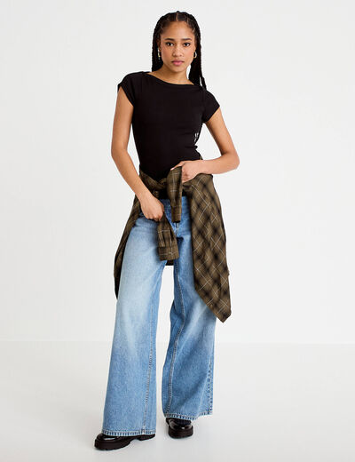 T-shirt cintr&eacute; col bateau noir femme