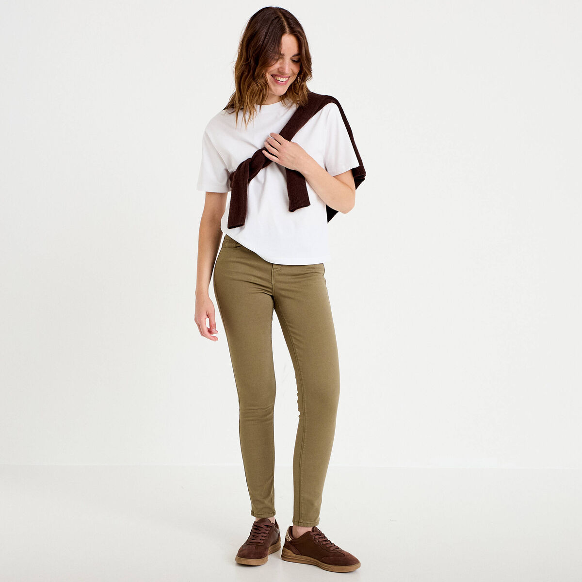 Jeans slim 5 poches vert kaki femme