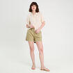Short droit détails brodés vert kaki femme