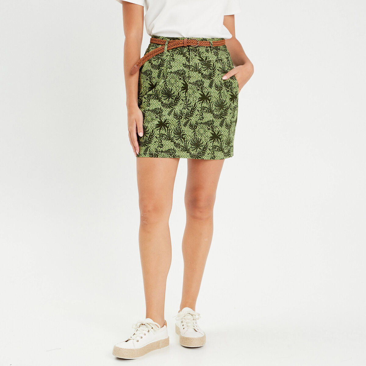 Jupe chino droite ceintur&eacute;e vert femme