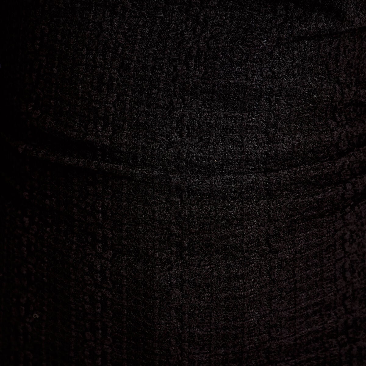 Top ajust&eacute; col montant dentelle noir femme
