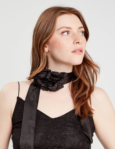 Foulard détail fleur noir femme