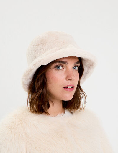 Bob fausse fourrure sable femme