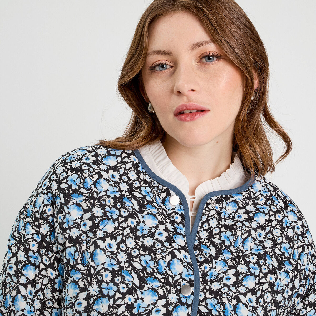 Veste matelassée boutonnée noir femme