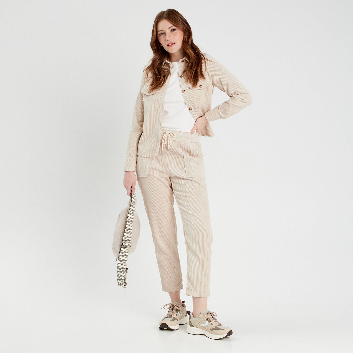 Pantalon slouchy velours sable femme