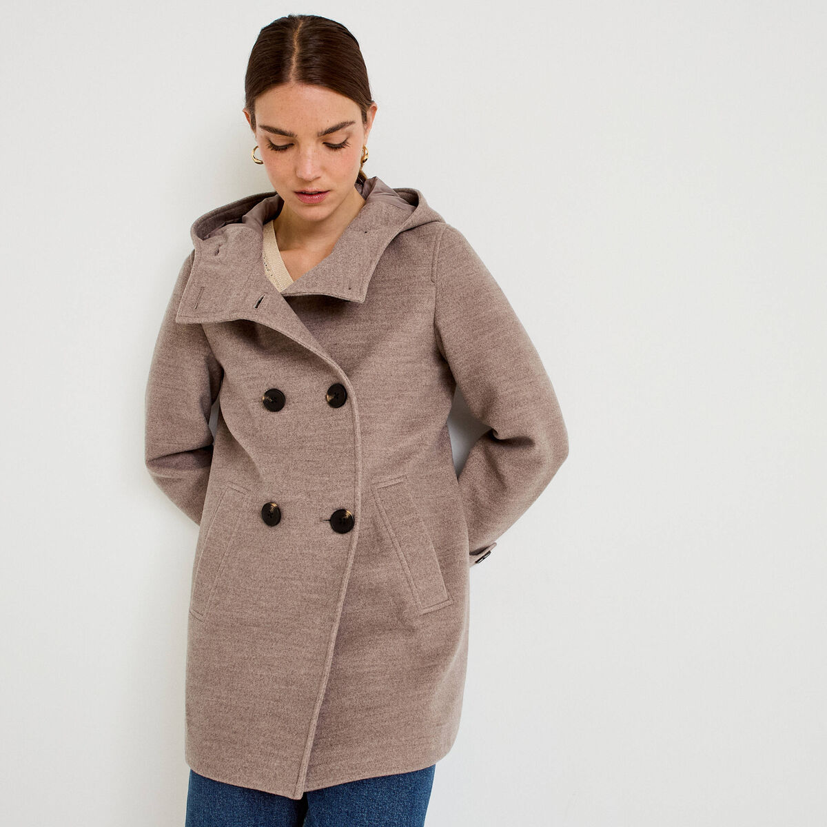 manteau ajust&eacute; 3/4 &agrave; capuche taupe femme