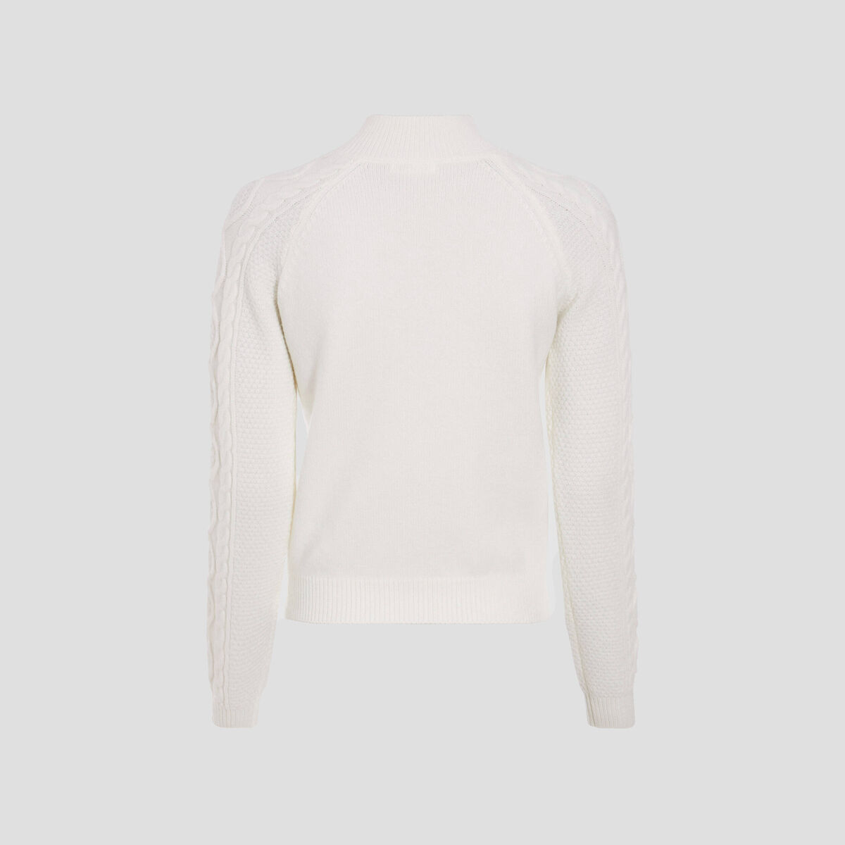 Pull boutonn&eacute; avec torsades ecru femme