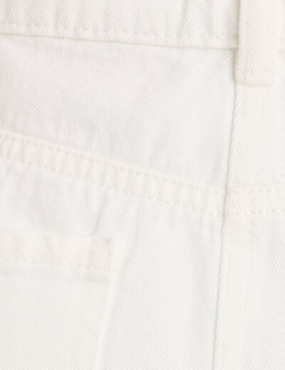 Short droit brodé en jean blanc femme