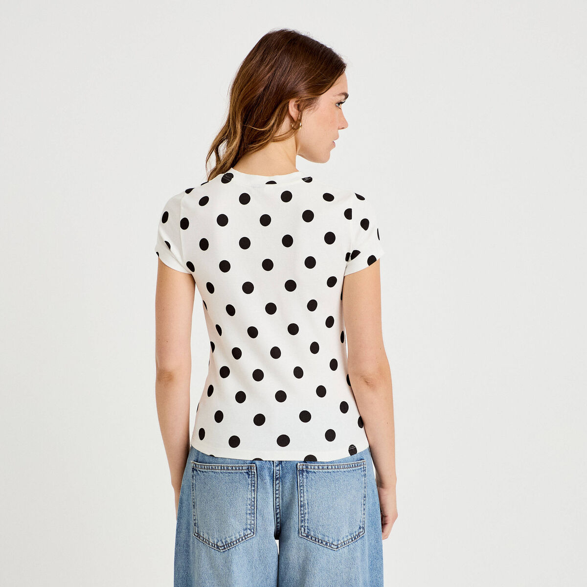 Top ajust&eacute; col rond manches courtes blanc femme