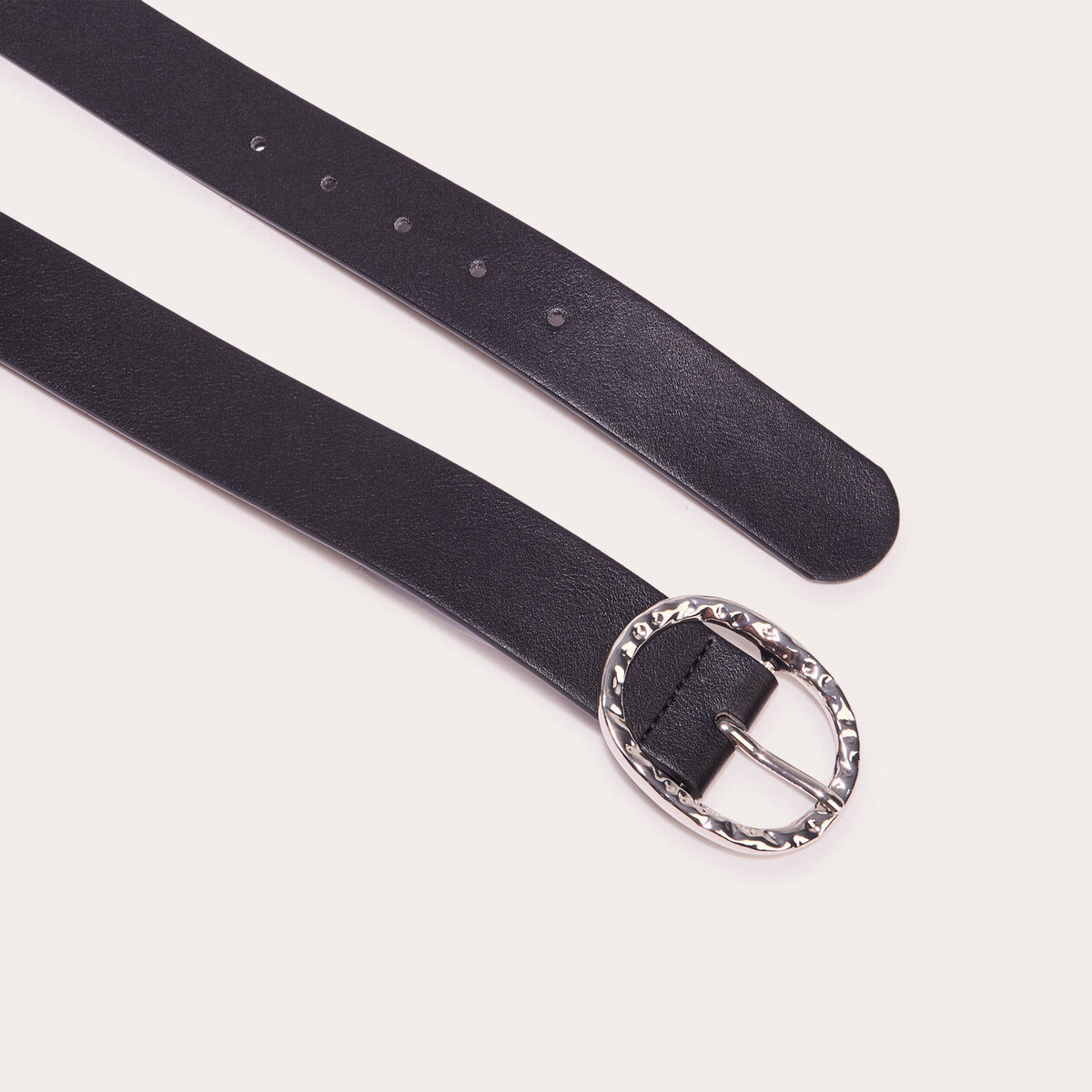 Ceinture boucle martelée noir femme