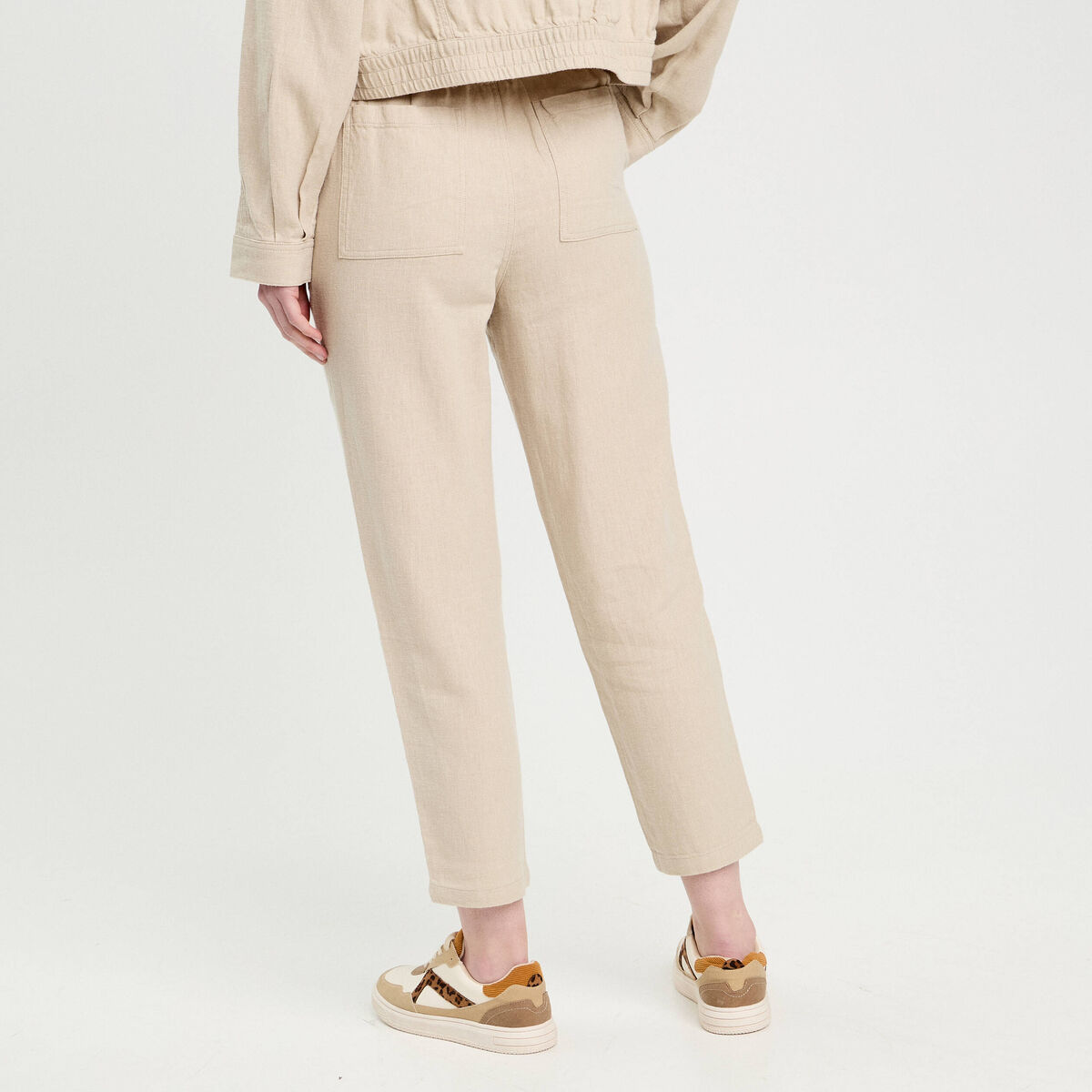 Pantalon carotte contenant du lin beige femme