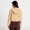 Veste cropped &agrave; capuche manches longues beige femme