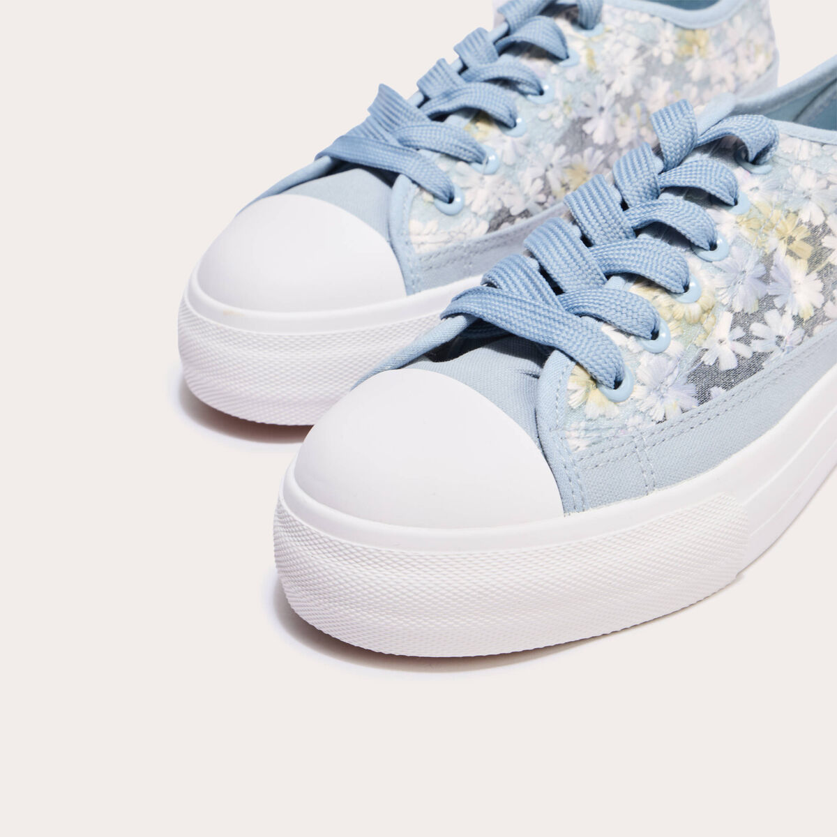 Basket plates en dentelle bleu clair femme