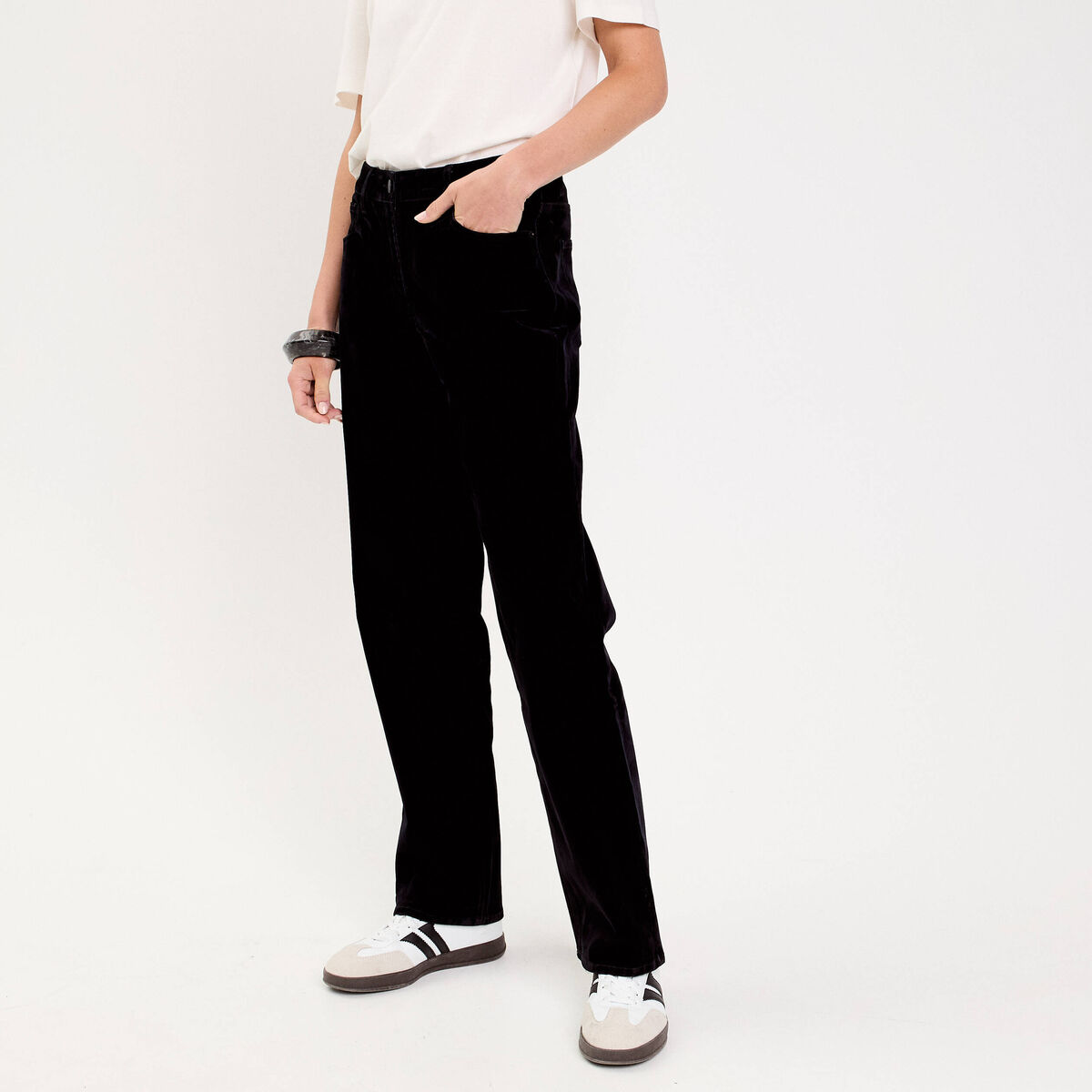 Pantalon droit en velours noir femme