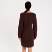 Robe pull d&eacute;tails de boutons marron fonc&eacute; femme