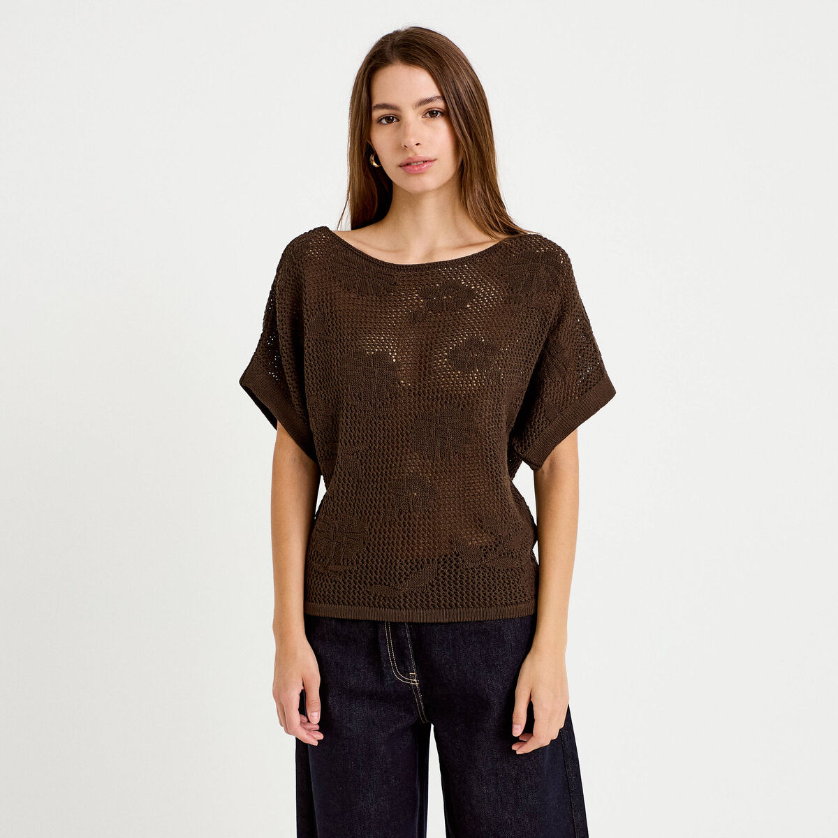 Pull ajour&eacute; col bateau manches courtes marron fonc&eacute; femme