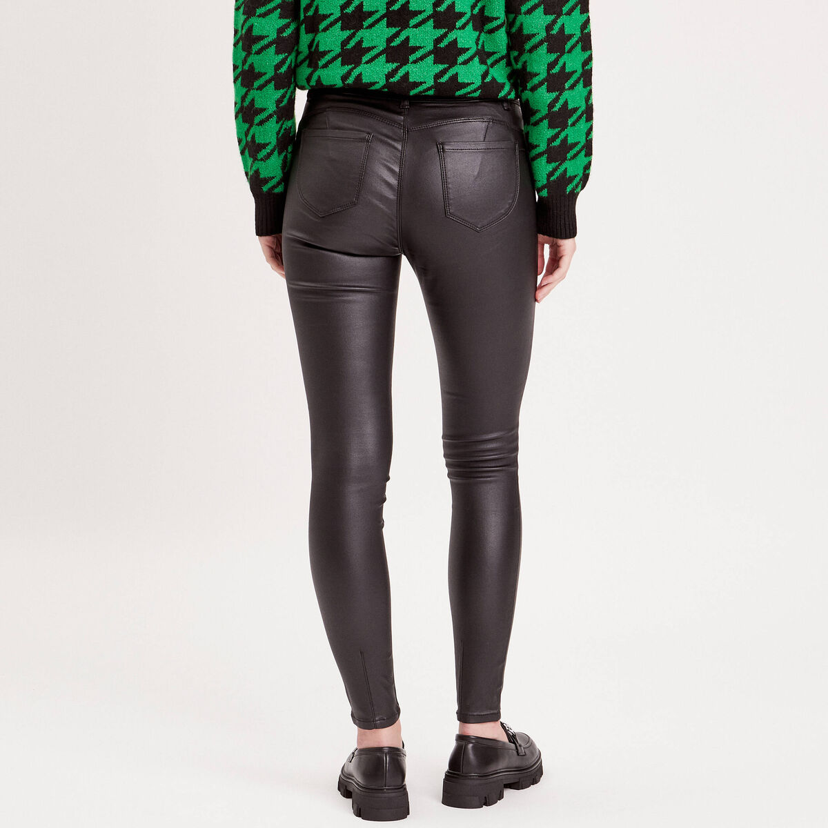 Pantalon skinny enduit denim noir enduit femme