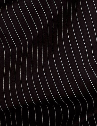 T-shirt ajust&eacute; sans manches noir femme