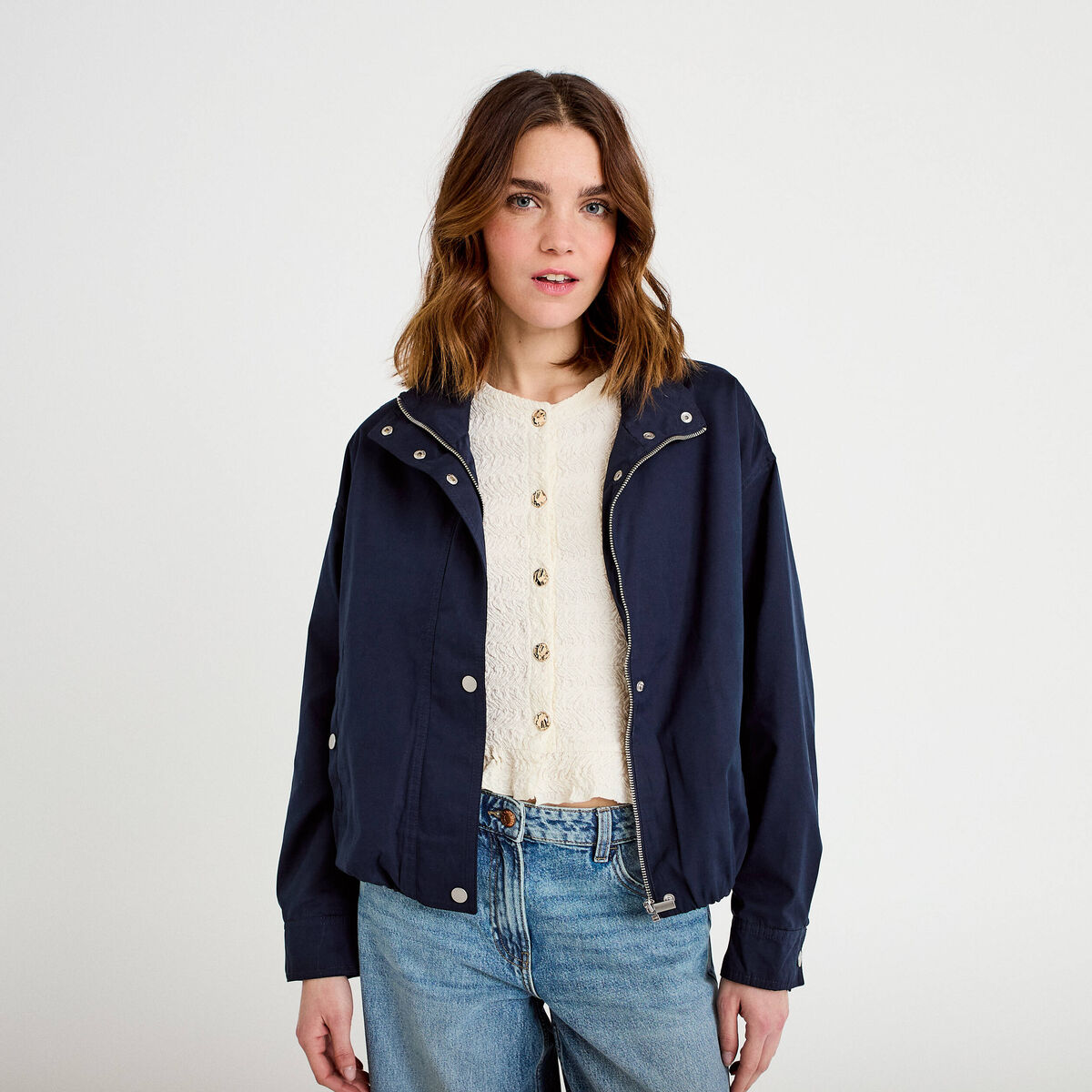 Blouson court bas resserr&eacute; bleu marine femme